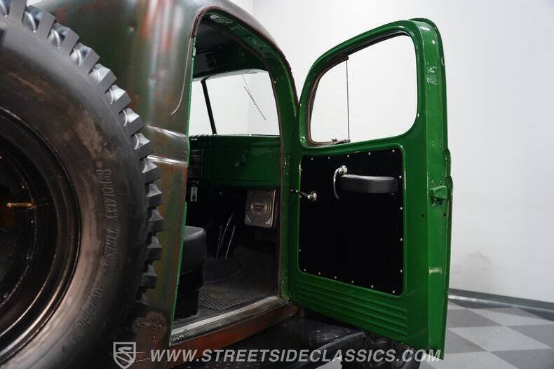 1948 Dodge Power Wagon