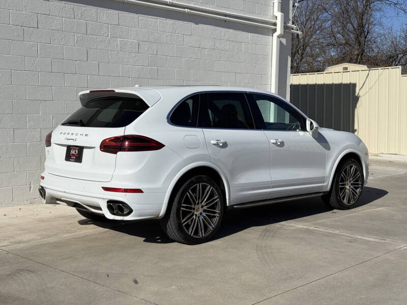 2017 Porsche Cayenne S