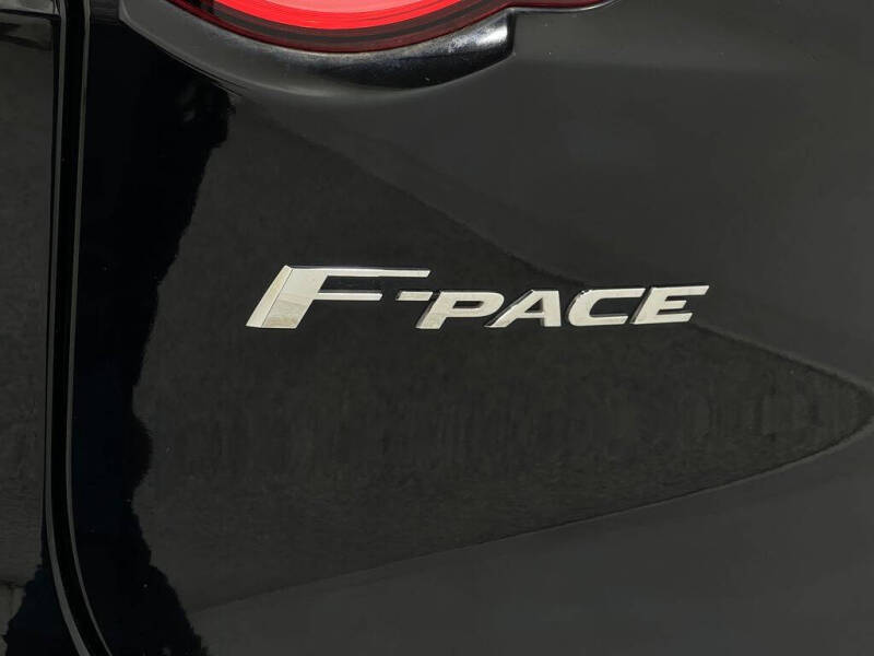 2020 Jaguar F-PACE 25t Premium