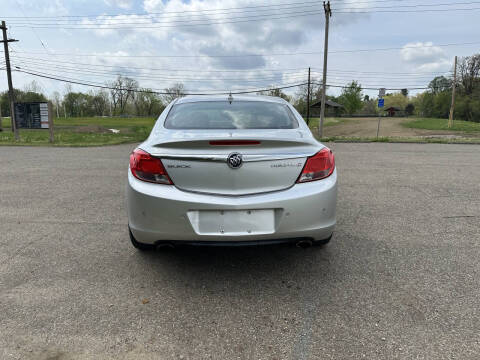 2012 Buick Regal Premium 1