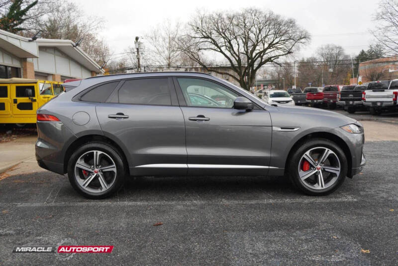 2018 Jaguar F-PACE S