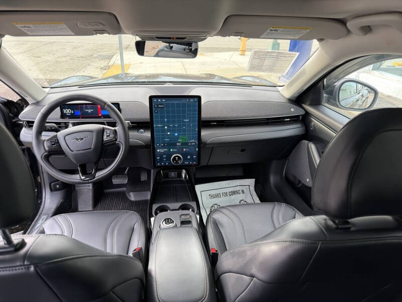 2021 Ford Mustang Mach-E Premium