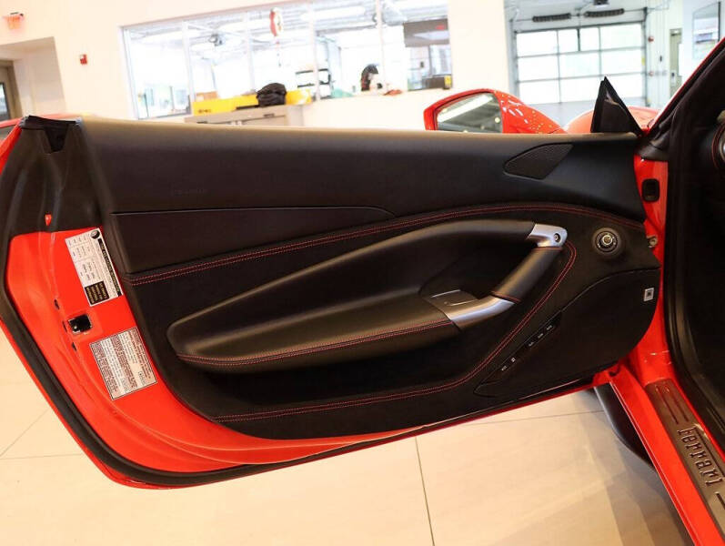 2023 Ferrari F8 Spider