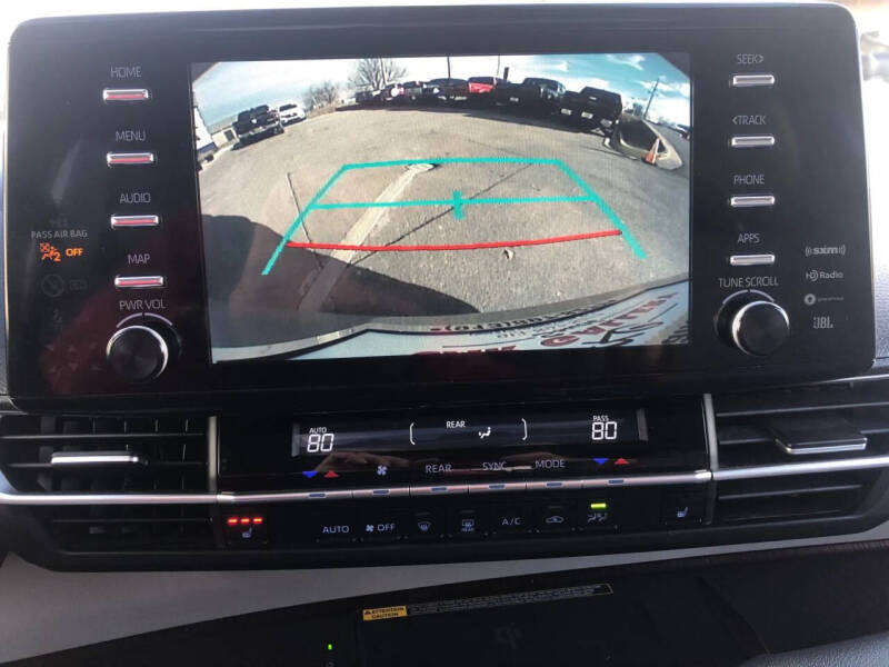 2024 Toyota Sienna XLE 7-Passenger