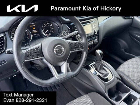 2017 Nissan Rogue Sport SV