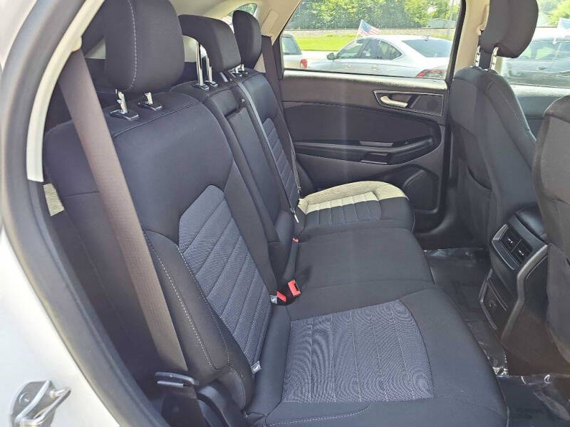 2019 Ford Edge SE