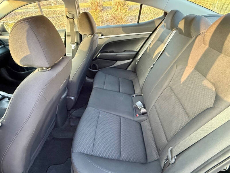 2020 Hyundai Elantra