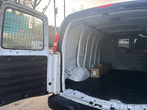 2013 Chevrolet Express 2500