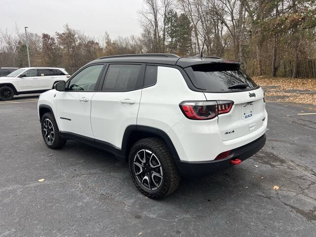 2024 Jeep Compass Trailhawk