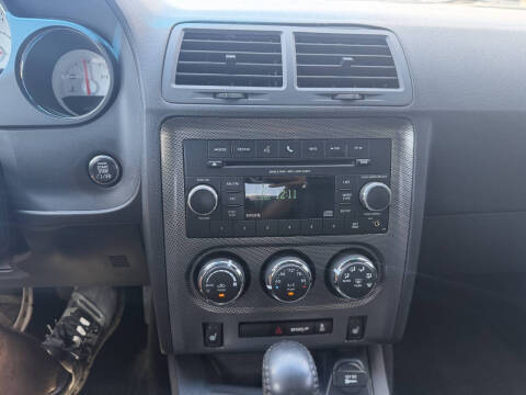 2013 Dodge Challenger R/T Plus