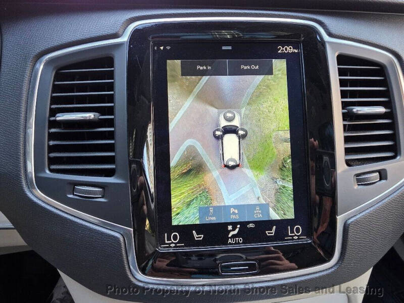 2018 Volvo XC90 T6 Momentum