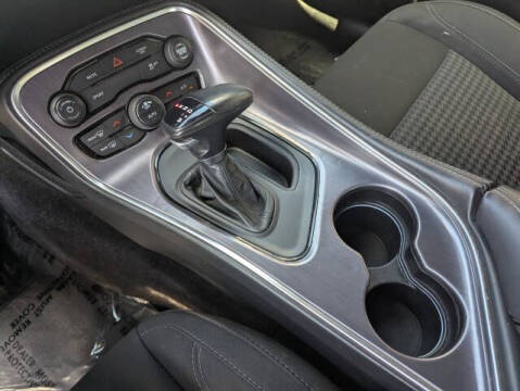 2018 Dodge Challenger SXT
