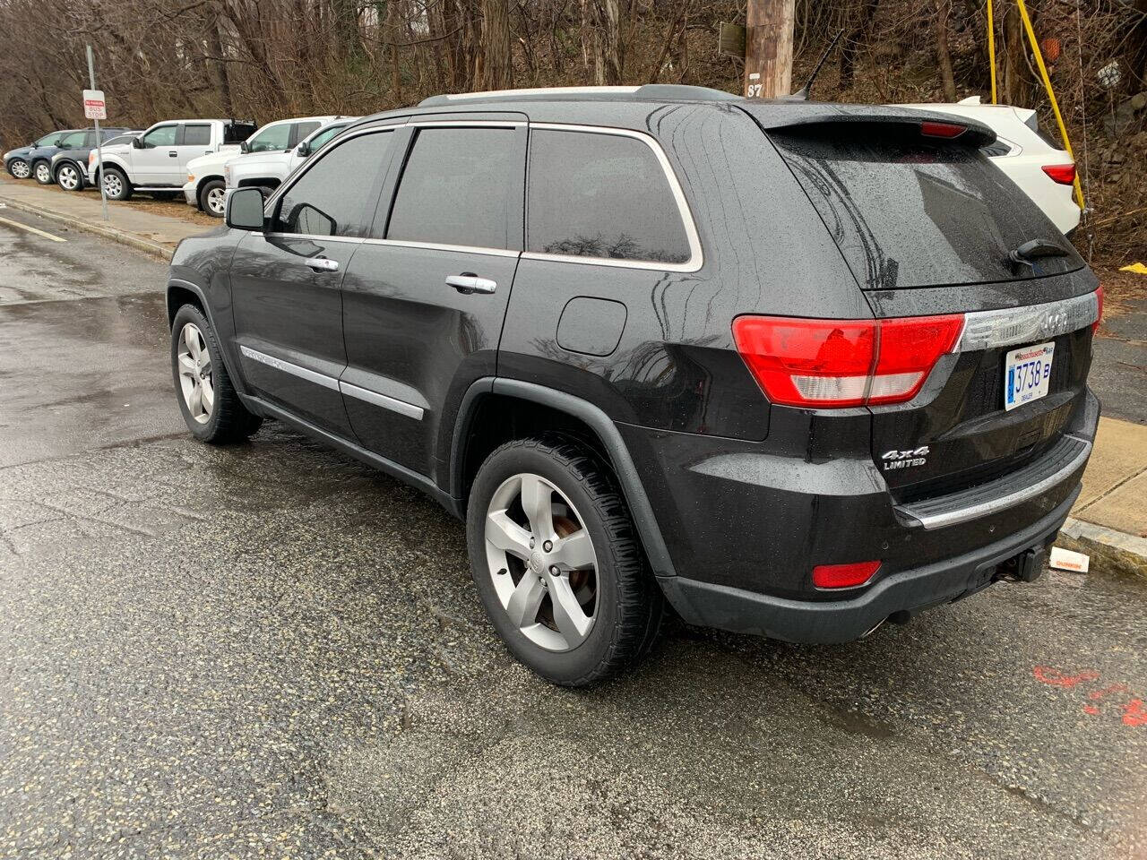 2013 Jeep Grand Cherokee for sale at 2065 Auto Sales, LLC. in Fall River, MA