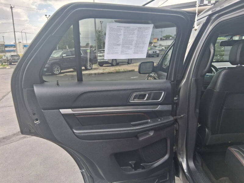 2016 Ford Explorer Sport