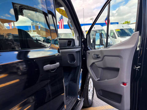 2023 Ford Transit