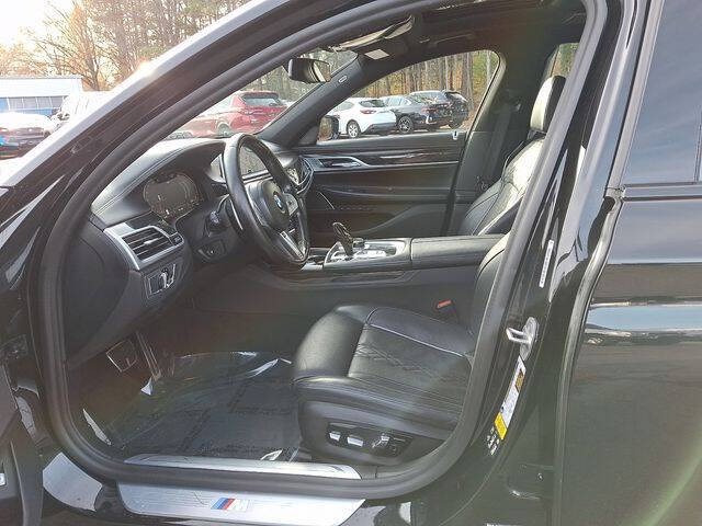 2022 BMW 7 Series 750i xDrive