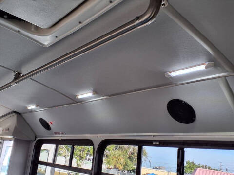 2018 Ford E-Series E-450 SD