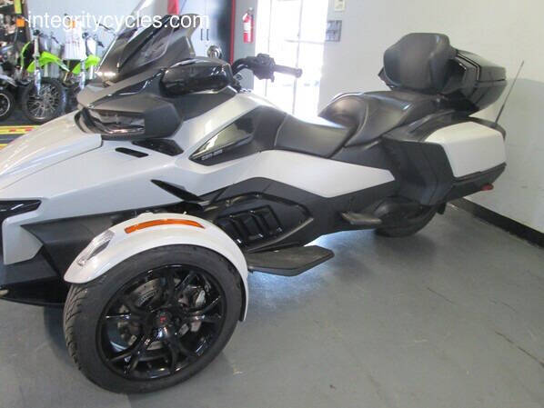 2021 Can-Am Spyder® RT Limited Dark