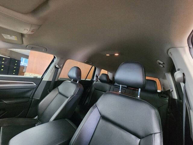 2019 Volkswagen Atlas V6 SE R-Line