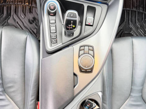 2015 BMW i8