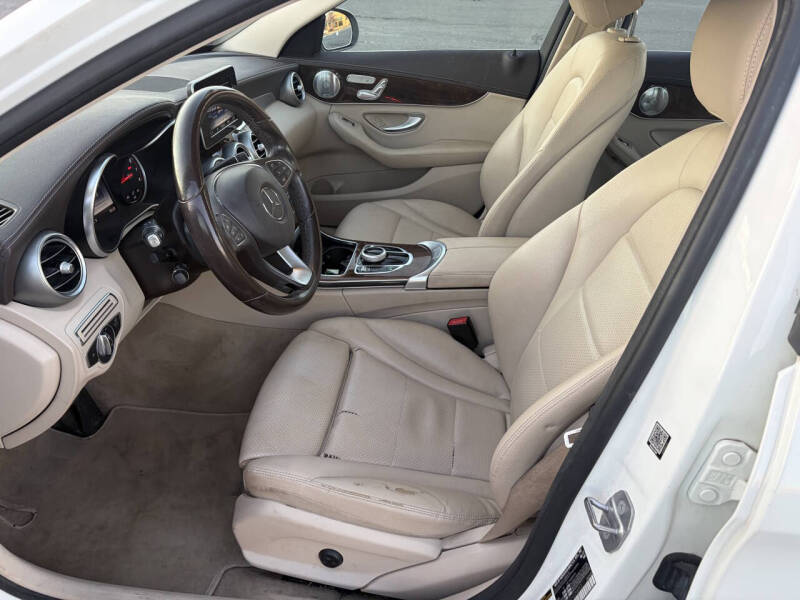 2017 Mercedes-Benz C-Class C 300 Luxury 4MATIC