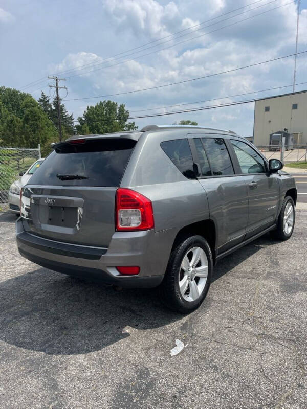 2011 Jeep Compass Sport