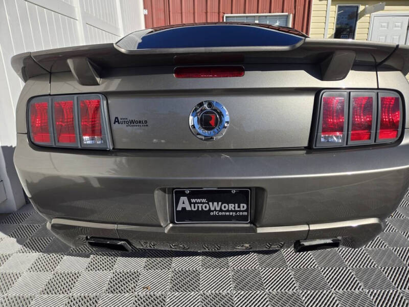2005 Ford Mustang GT Premium