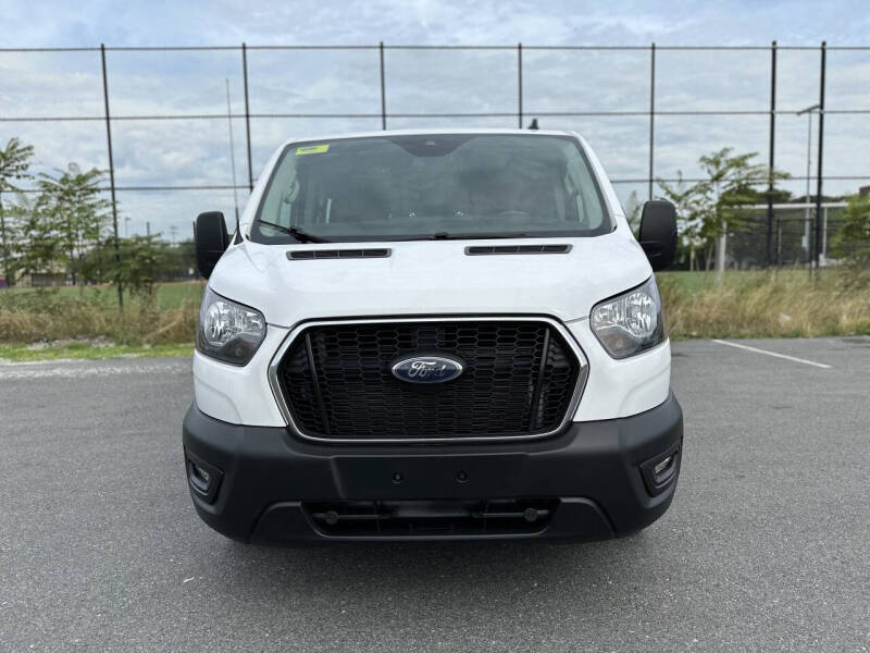 2023 Ford Transit 250