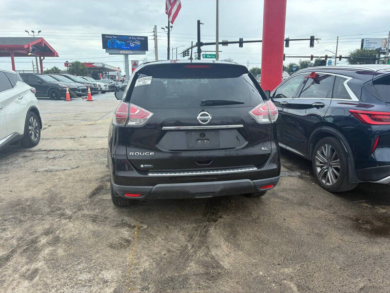 2015 Nissan Rogue SL