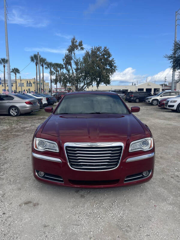 2013 Chrysler 300