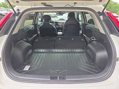 2024 Kia Niro EX