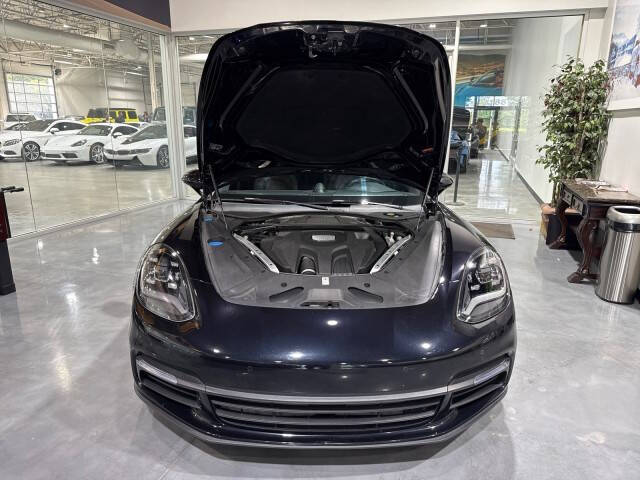 2018 Porsche Panamera