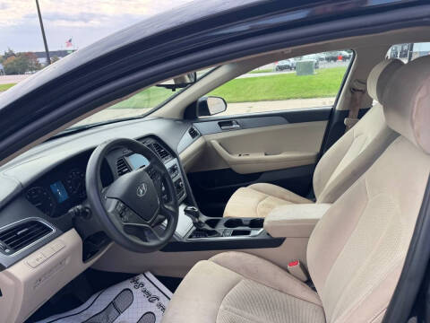 2017 Hyundai Sonata SE