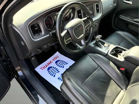 2020 Dodge Charger SXT