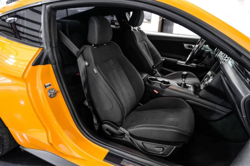 2018 Ford Mustang