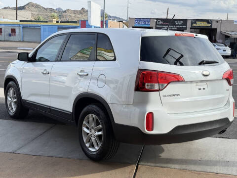 2014 Kia Sorento LX