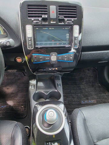 2016 Nissan LEAF SL