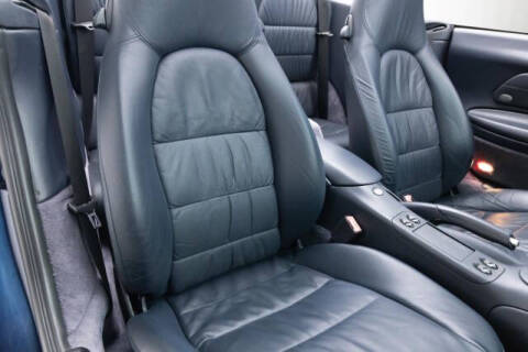 2000 Porsche 911 Carrera