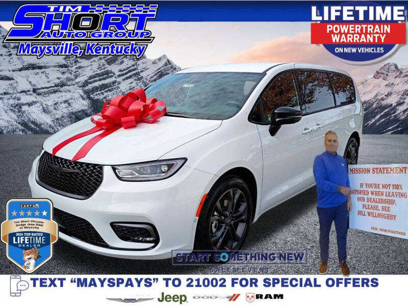 2026 Chrysler Pacifica Select's photo