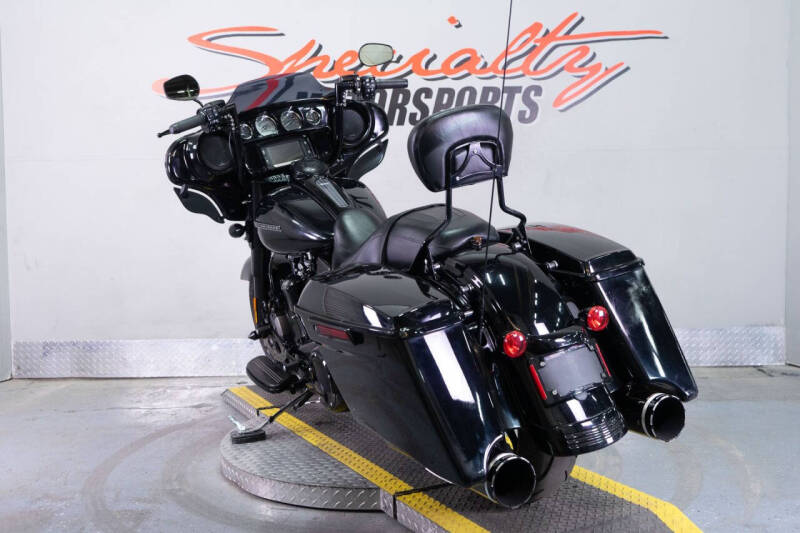 2018 Harley-Davidson Street Glide Special