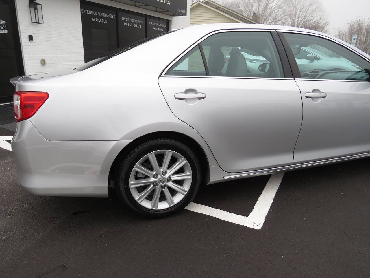 2013 Toyota Camry Hybrid for sale at Colbert's Auto Outlet in Hickory, NC