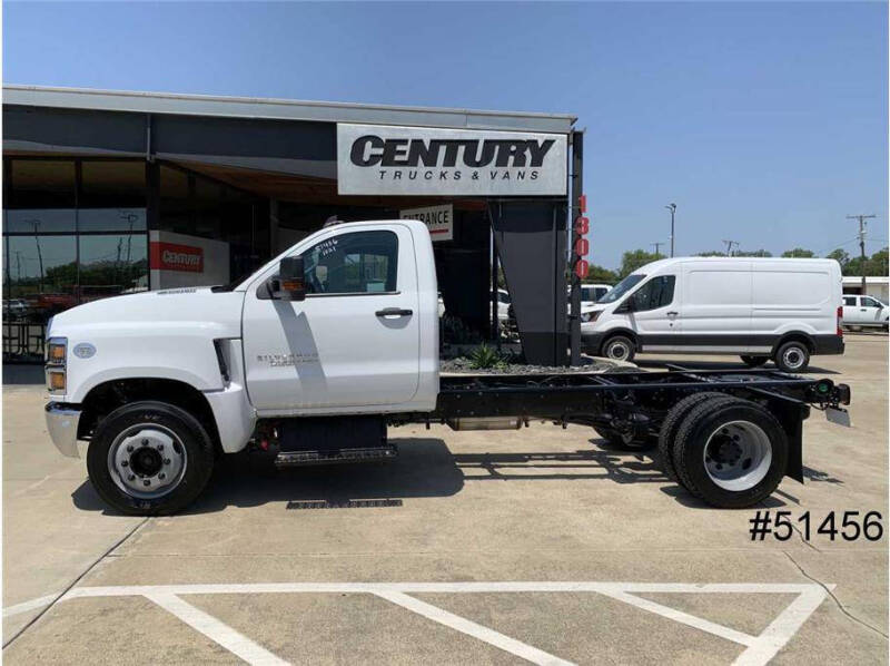 2023 Chevrolet Silverado 5500HD