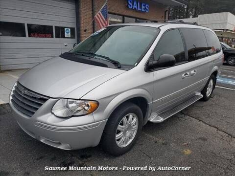 2005 Chrysler Town and Country for sale at Michael D Stout in Cumming GA