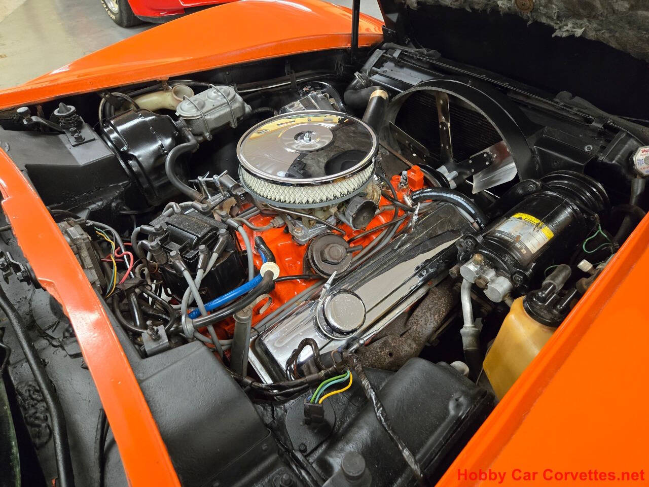 1975 Chevrolet Corvette 32
