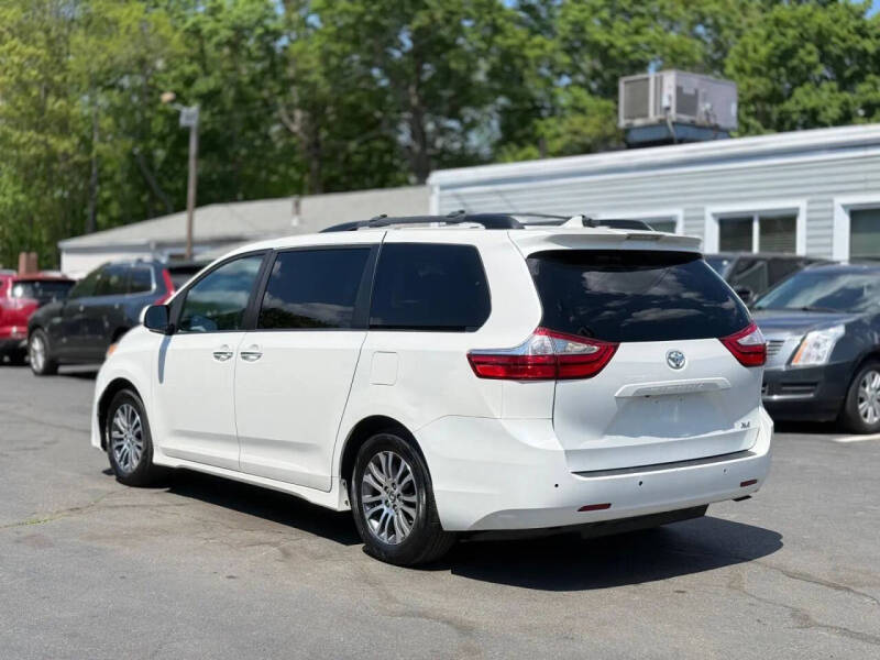 2019 Toyota Sienna