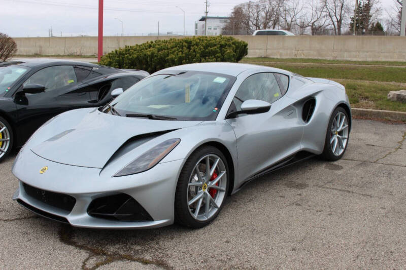 2025 Lotus Emira V6 Base