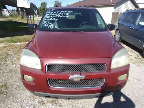 2005 Chevrolet Uplander for sale at RICK'S AUTO SALES in Logansport IN