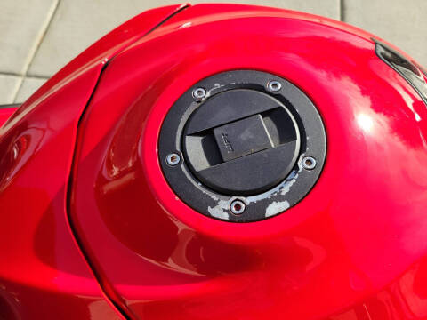 2015 Suzuki GSX-R1000