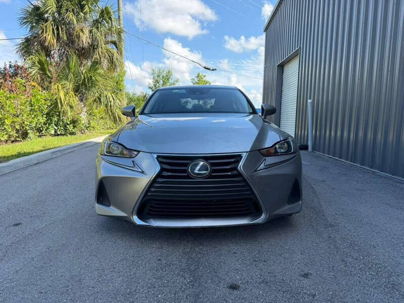 2018 Lexus IS 300