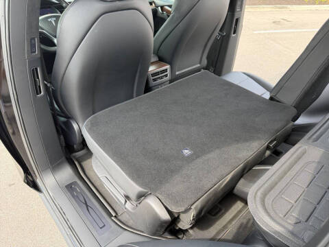 2020 Tesla Model X Long Range